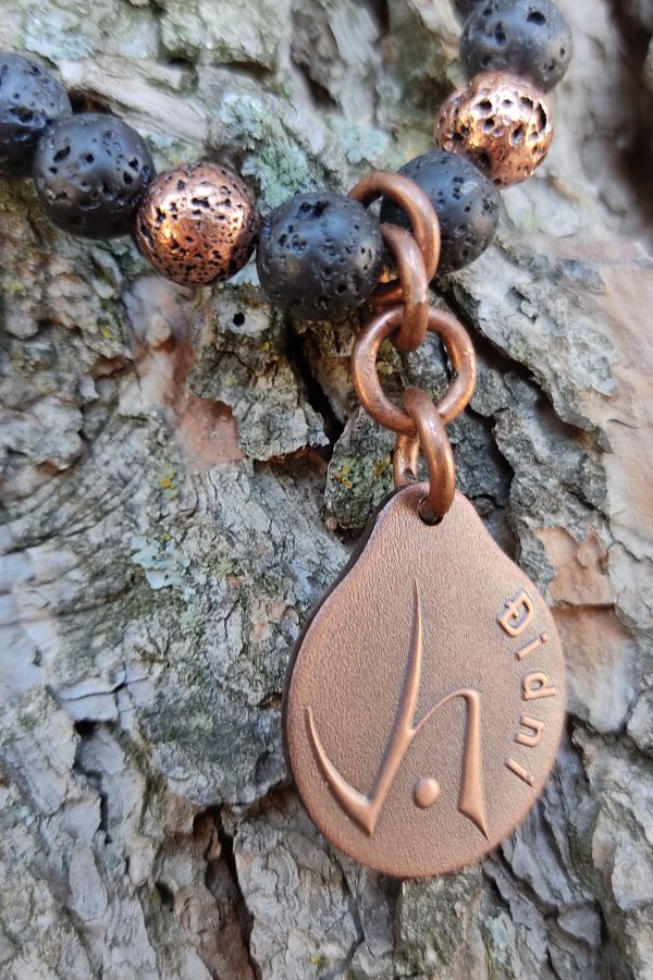 Collar Harley, más amuleto Didni Cobre.