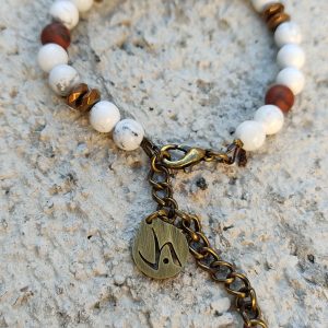 Pulsera de piedra Lilith-S. Blanca y rojo.