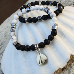 Pulsera Black & White. Aire-Didni.