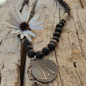 Collar pirata con Amuleto Didni.