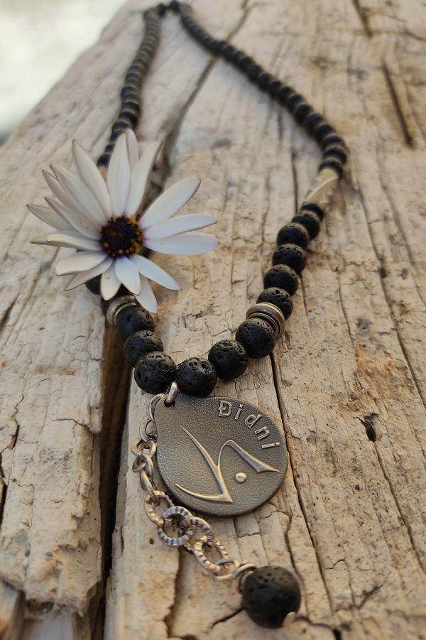 Collar pirata con Amuleto Didni.