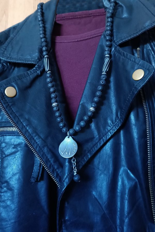 Collar pirata con Amuleto Didni.